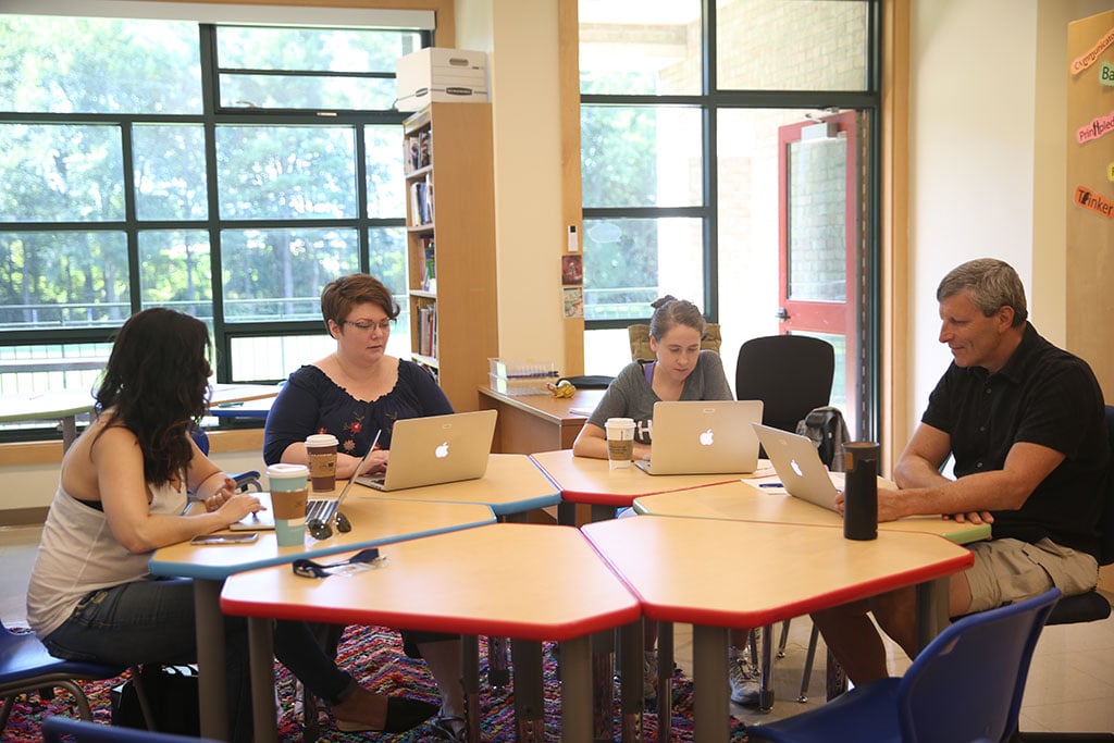 Why teacher induction programs are a necessity for the start of the